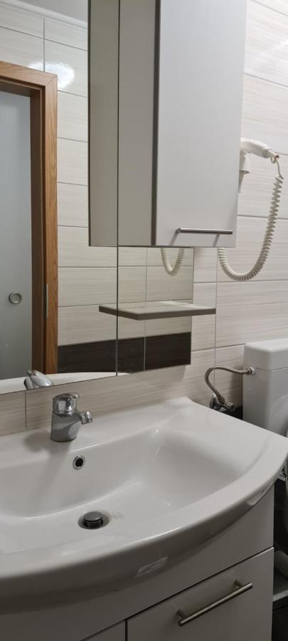 Luxury Apartments Oasis 룸바르다 외부 사진