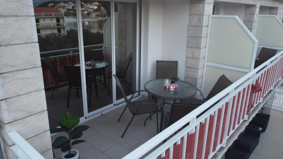 Luxury Apartments Oasis 룸바르다 외부 사진