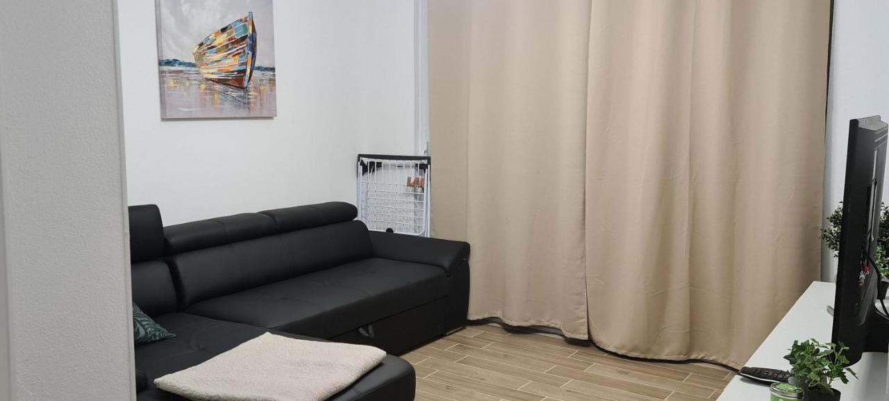 Luxury Apartments Oasis 룸바르다 외부 사진