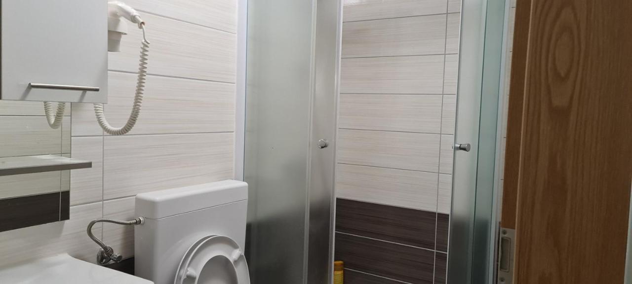Luxury Apartments Oasis 룸바르다 외부 사진