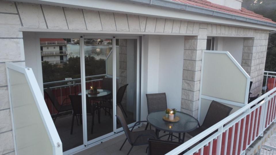 Luxury Apartments Oasis 룸바르다 외부 사진